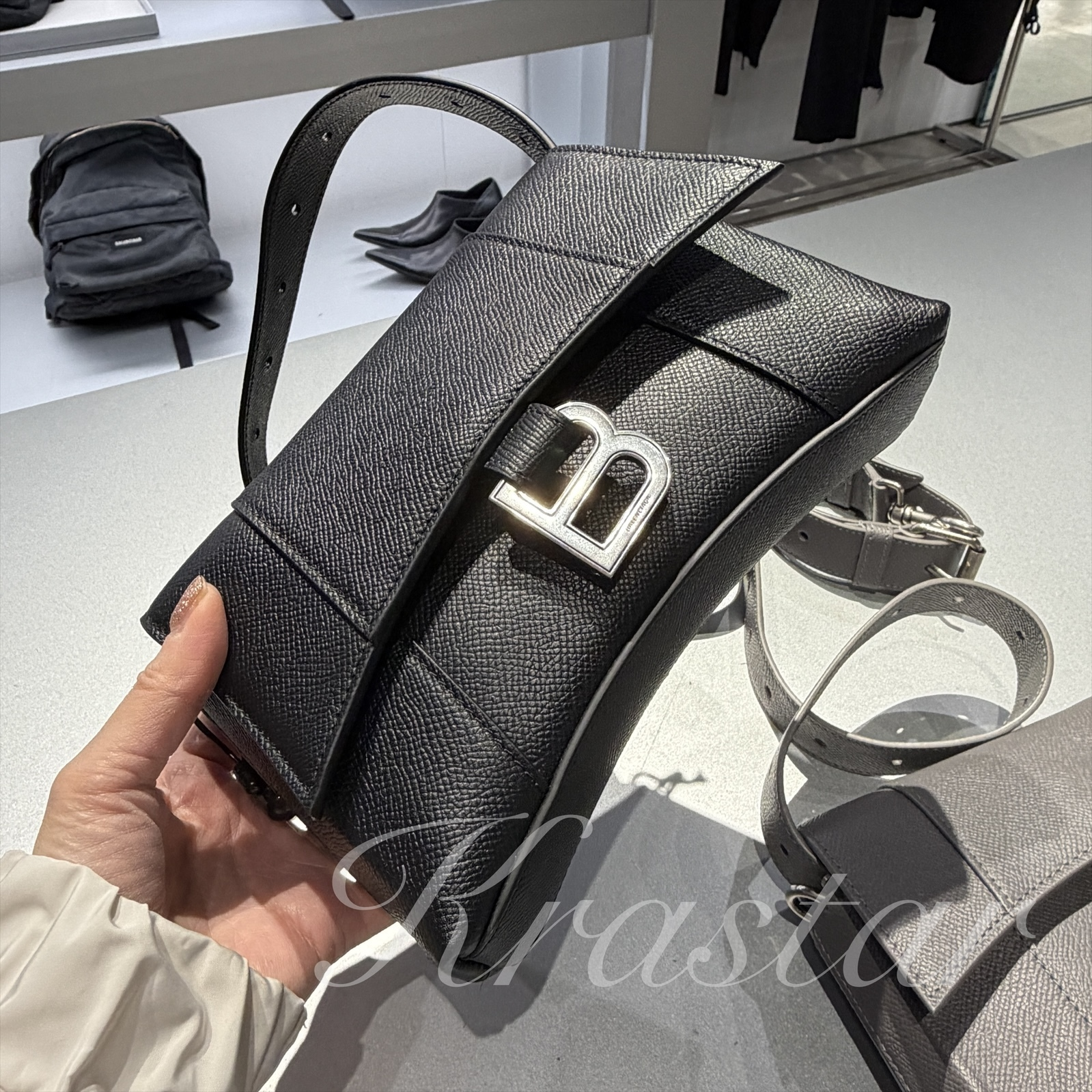 【VIPセール】BALENCIAGA ダウンタウン バッグ XS 736471