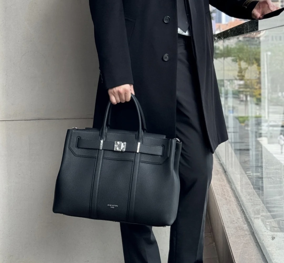 ビジネスシーンでも実用的♪ ルイヴィトン ジョルジュ トート MM