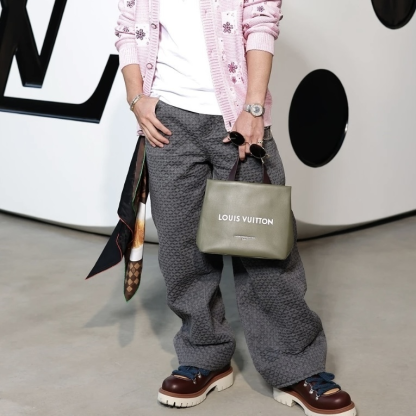 Nigoコラボ平野紫耀さん愛用【Louis Vuitton】ミニトートバッグ