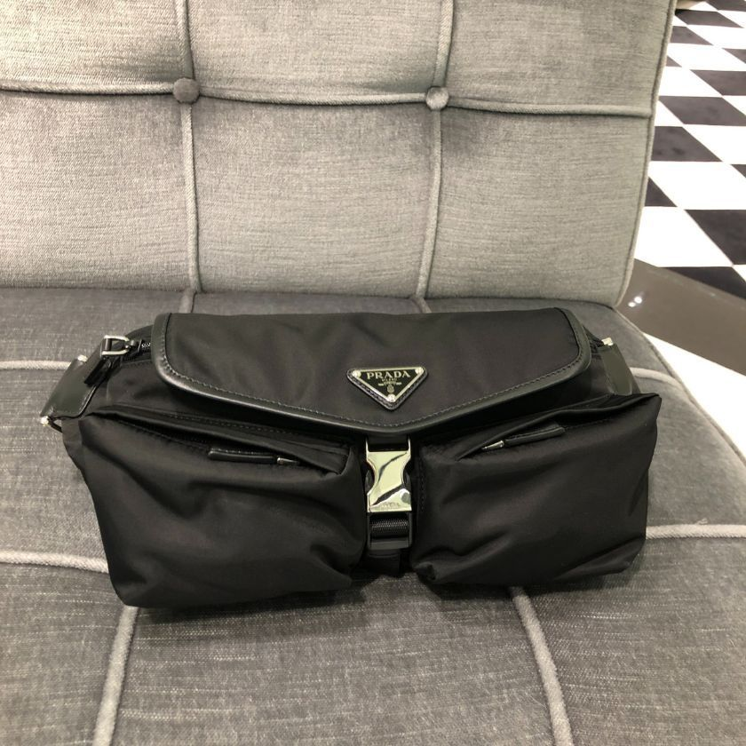 6万取引突破◆UPS速達便【PRADA】ショルダーバッグ◆2VH174_2DW3