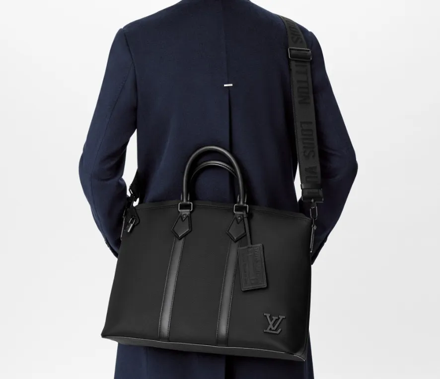 【収納力抜群】Louis Vuitton ロックイット ビジネスバッグ