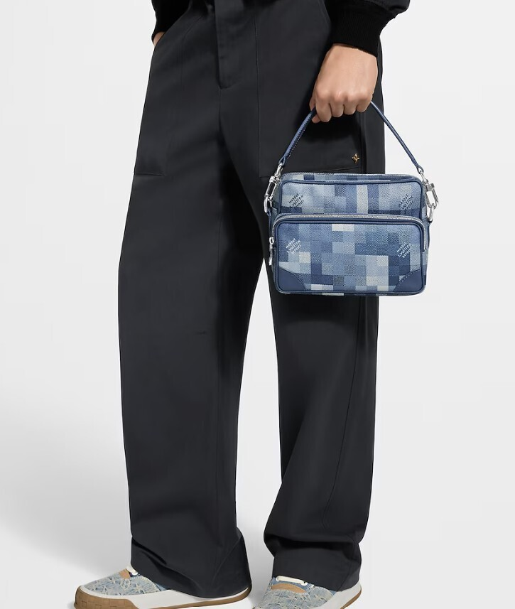 【クールで男らしい】LOUIS VUITTON★ショルダーバック