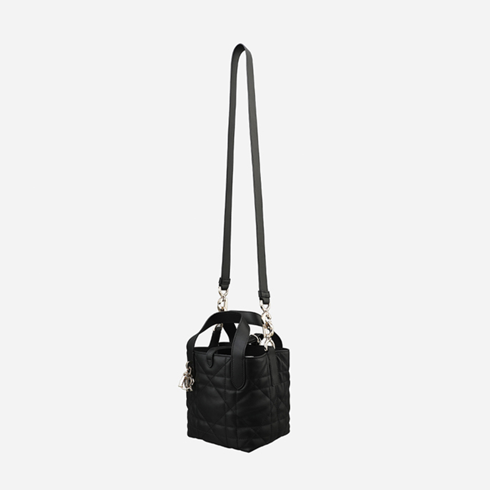 関税負担なし☆Dior Toujours バーティカル Nanoトートバッグ
