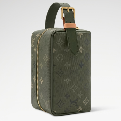 メンズに大人気♪【Louis Vuitton】ドップキット バッグ