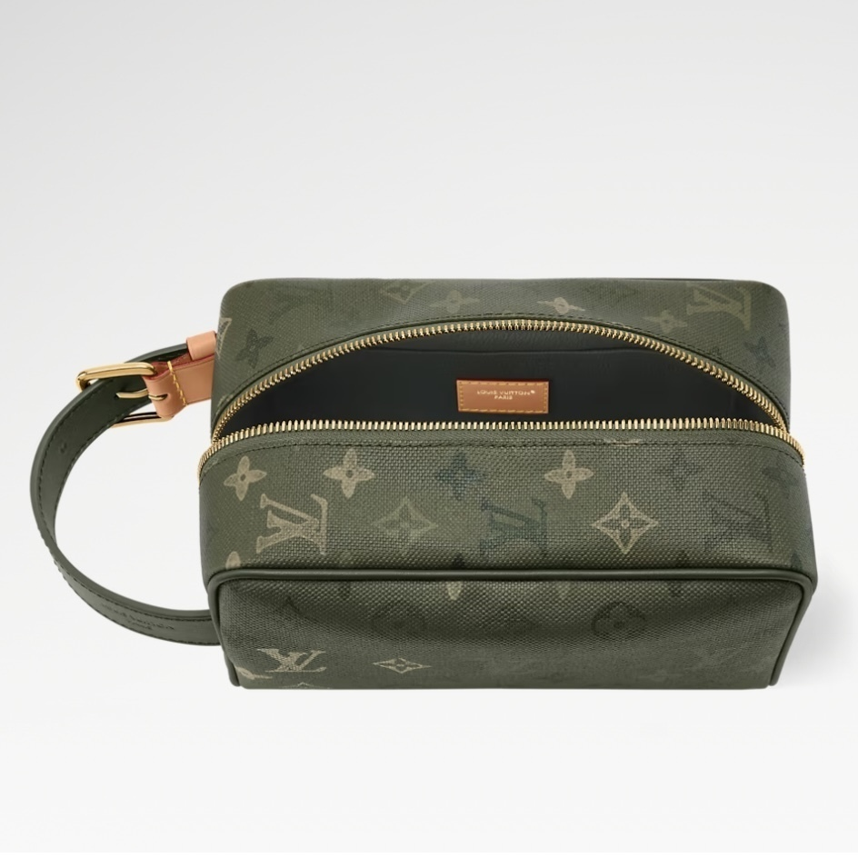 メンズに大人気♪【Louis Vuitton】ドップキット バッグ