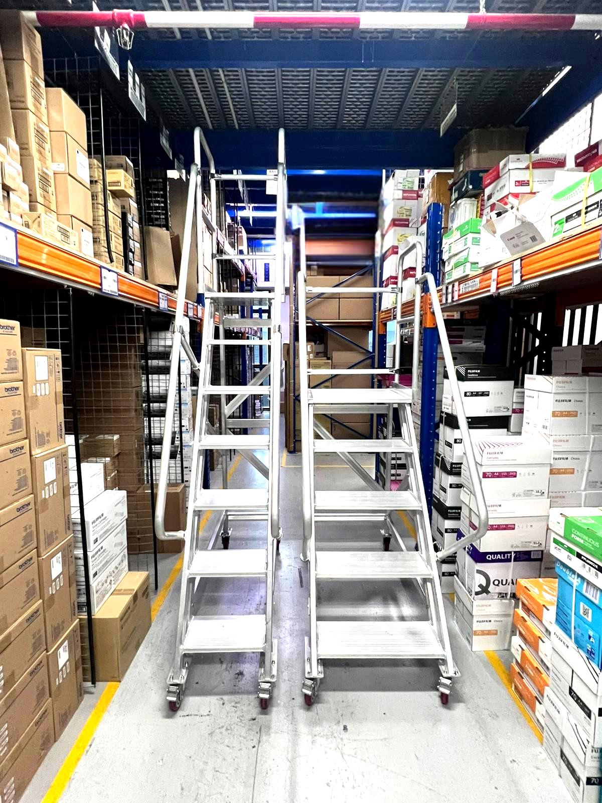 Aluminum Mobile Platform Ladder
