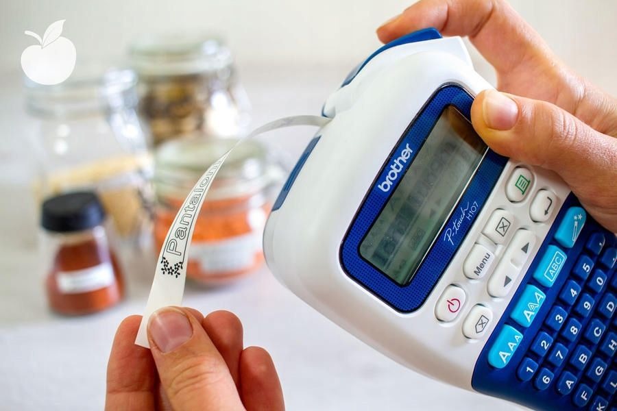 Brother PT-H107B H107B H107 / PT-H110 H110 / PT-P300BT P300BT 300BT P-Touch Handheld Portable Label Printer