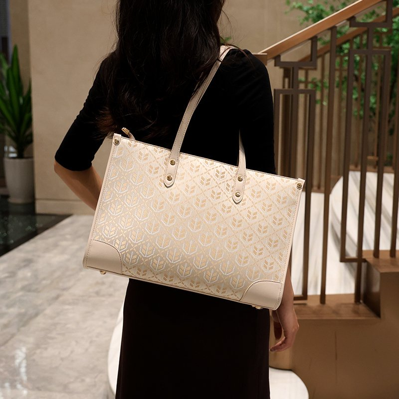 wheat-inspired motif Pattern Tote Bag – Inspired by Zhuang Brocade