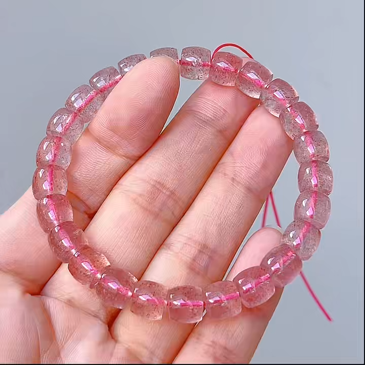 Natural Strawberry Quartz Barrel Beaded Bracelet for Women, 8mm Healing Crystal Stretch Handmade Jewelry, Love Attraction Accessory