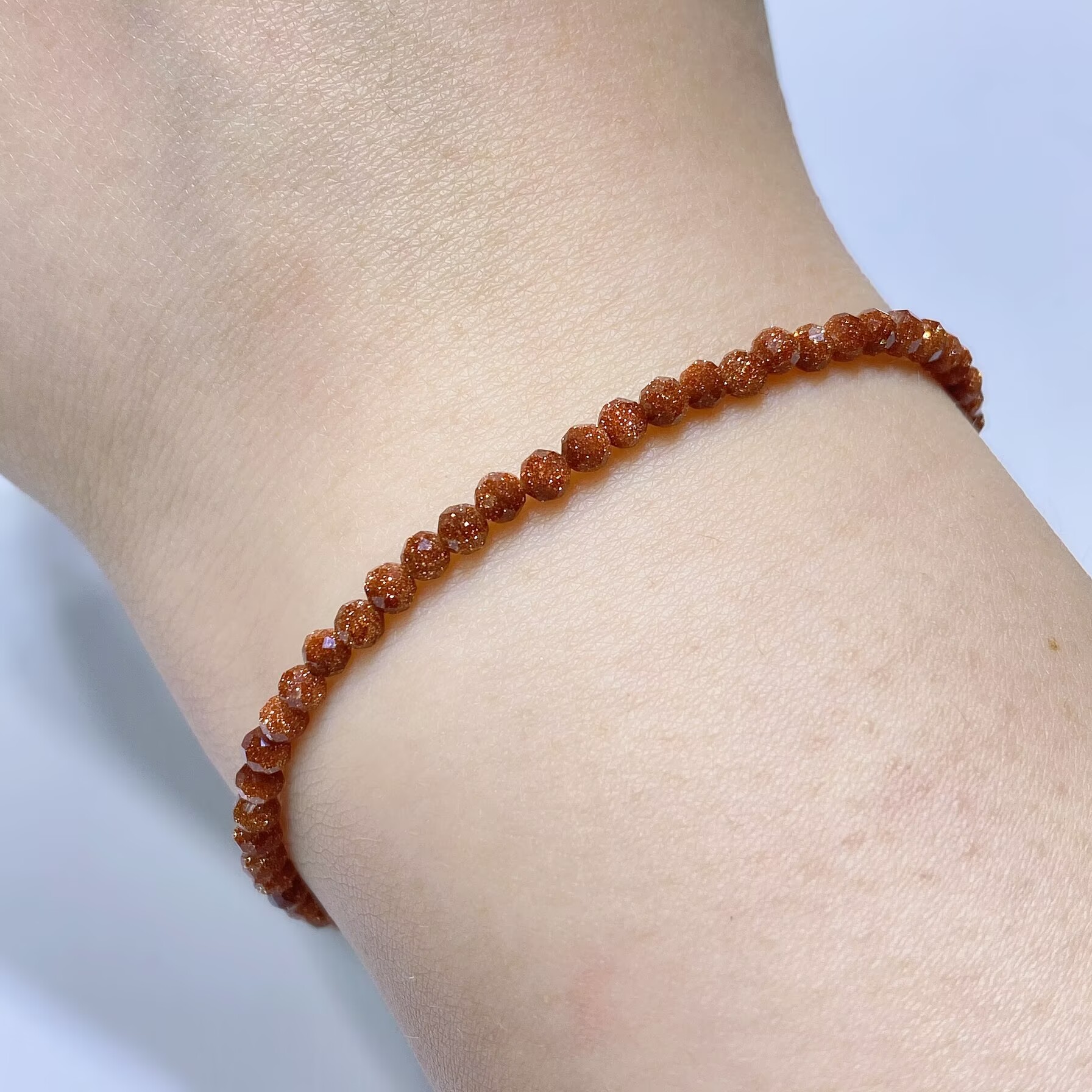 Handmade Gold-Tone Faceted Strawberry Quartz Beaded Bracelet – Positive Energy & Love Crystal Jewelry, Adjustable Delicate Dainty Bracelet for Women, Daily Wear & Gifting