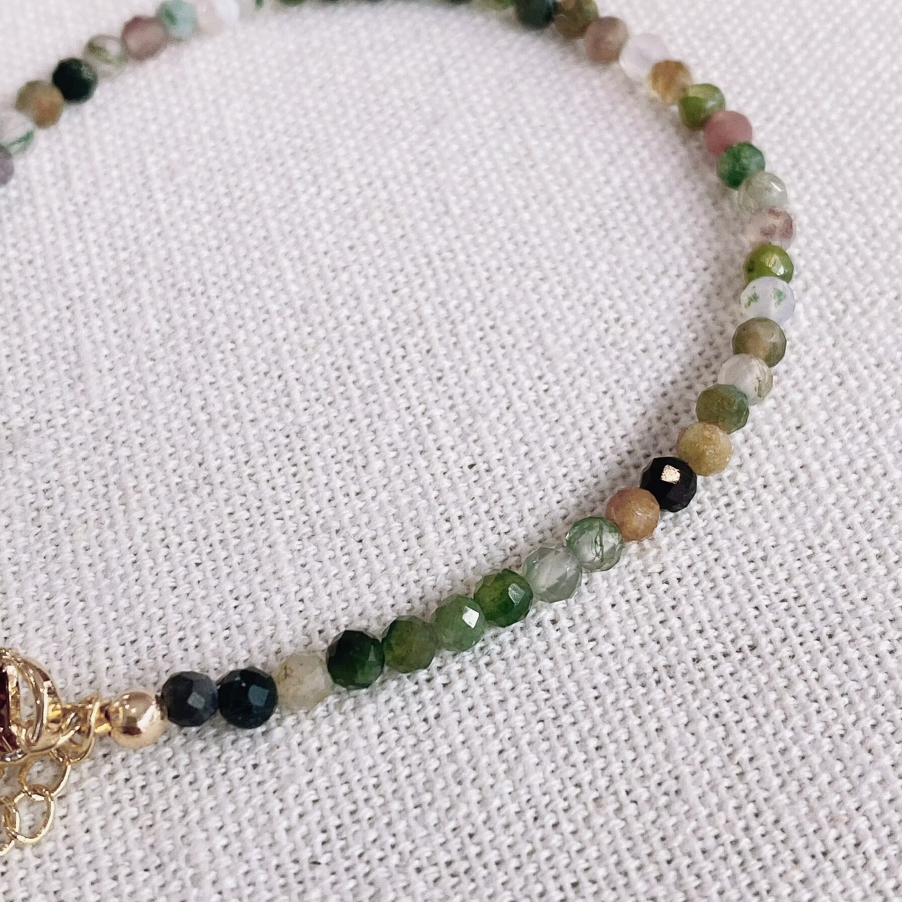 Handmade Natural Faceted Tourmaline Beaded Bracelet – Calming & Balancing Energy Jewelry, Adjustable Delicate Dainty Gemstone Bracelet for Women, Daily Wear & Meaningful Gifting