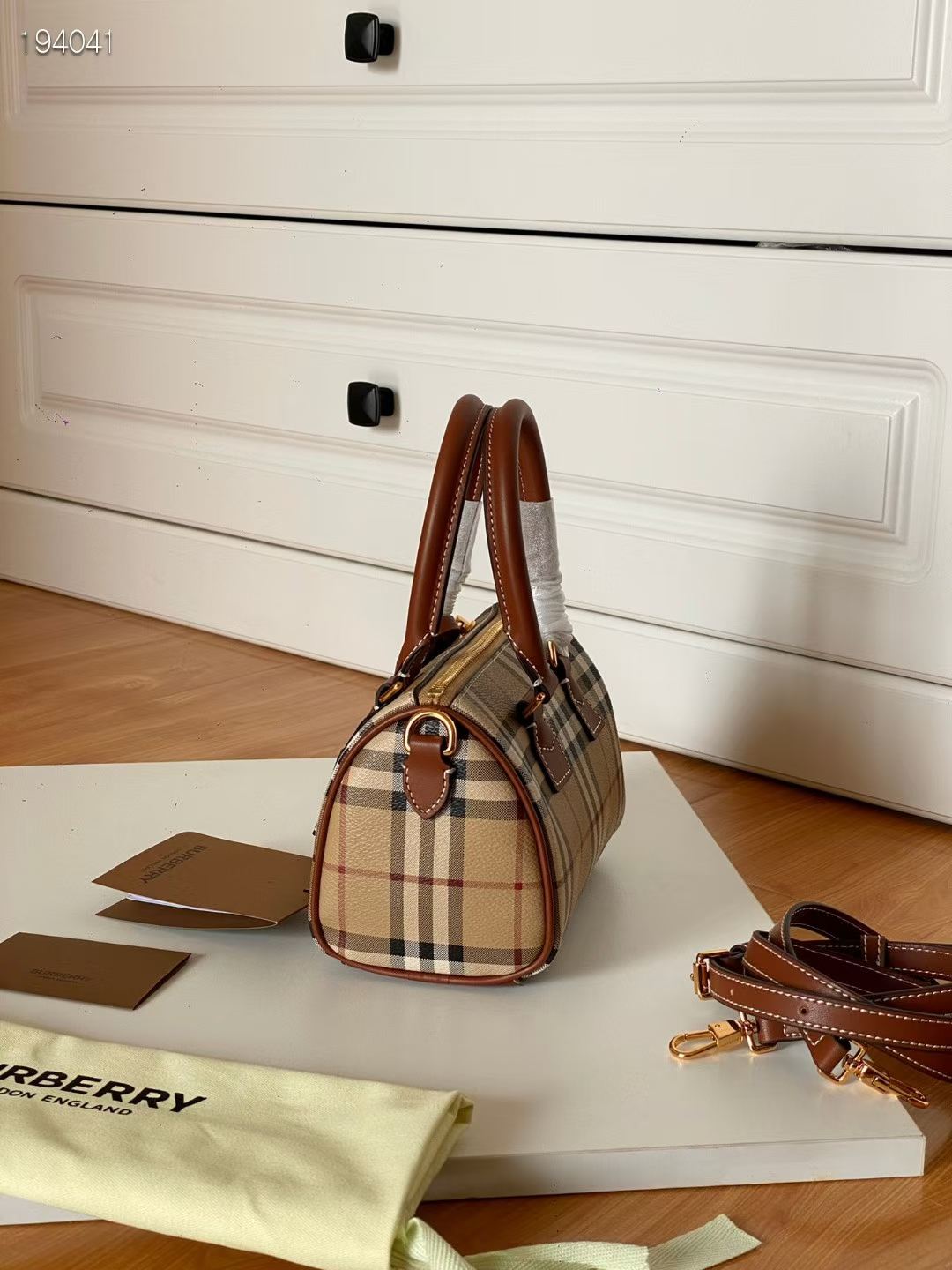バーバリー BURBERRY ミディアム/ミニ  チェック ボウリングバッグ ボストンバッグ 2WAY ショルダーバッグ