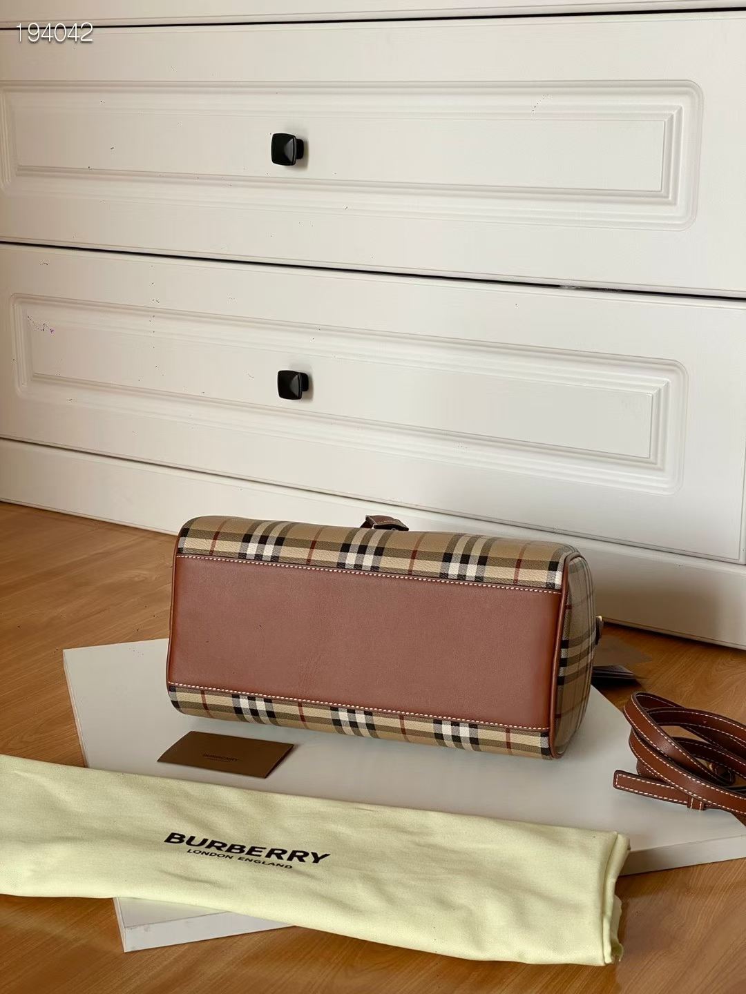 バーバリー BURBERRY ミディアム/ミニ  チェック ボウリングバッグ ボストンバッグ 2WAY ショルダーバッグ