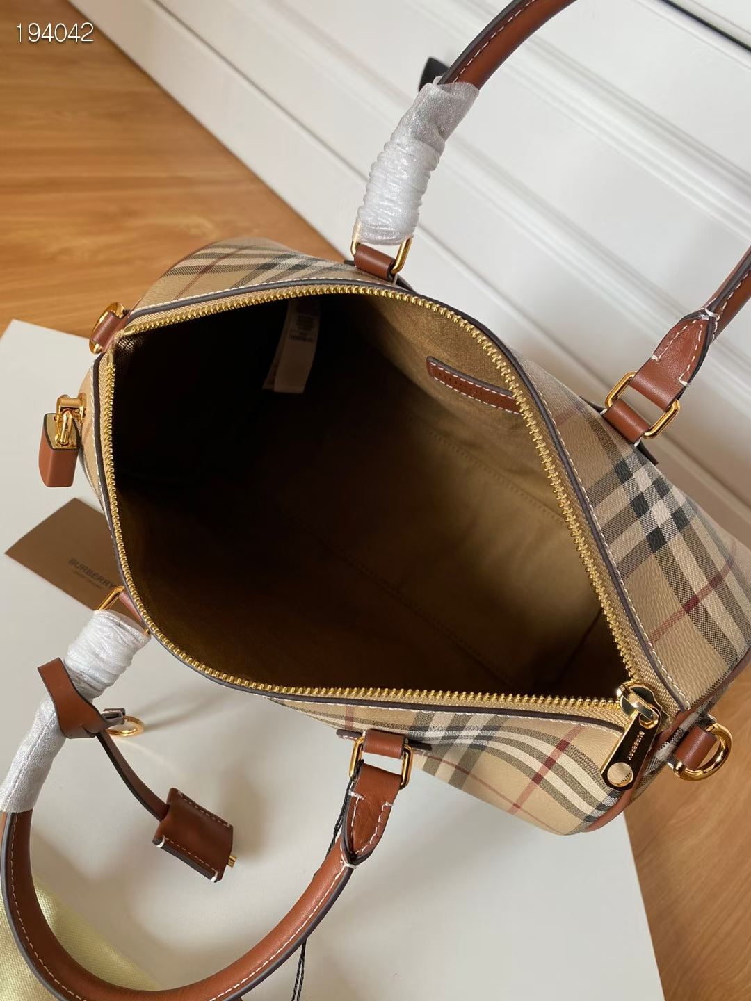 バーバリー BURBERRY ミディアム/ミニ  チェック ボウリングバッグ ボストンバッグ 2WAY ショルダーバッグ