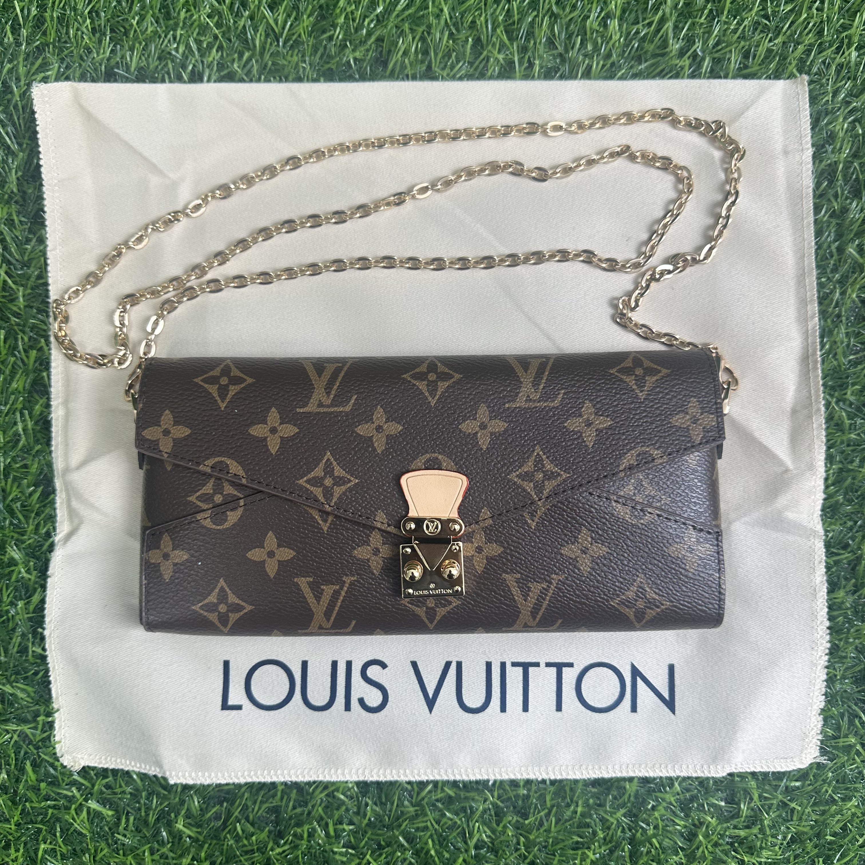 ルイヴィトン ポシェットフェリシー モノグラム ショルダーバッグ ルイヴィトン モノグラムキャンバス ブラウン レディース LOUIS VUITTON 2way チェーンショルダー