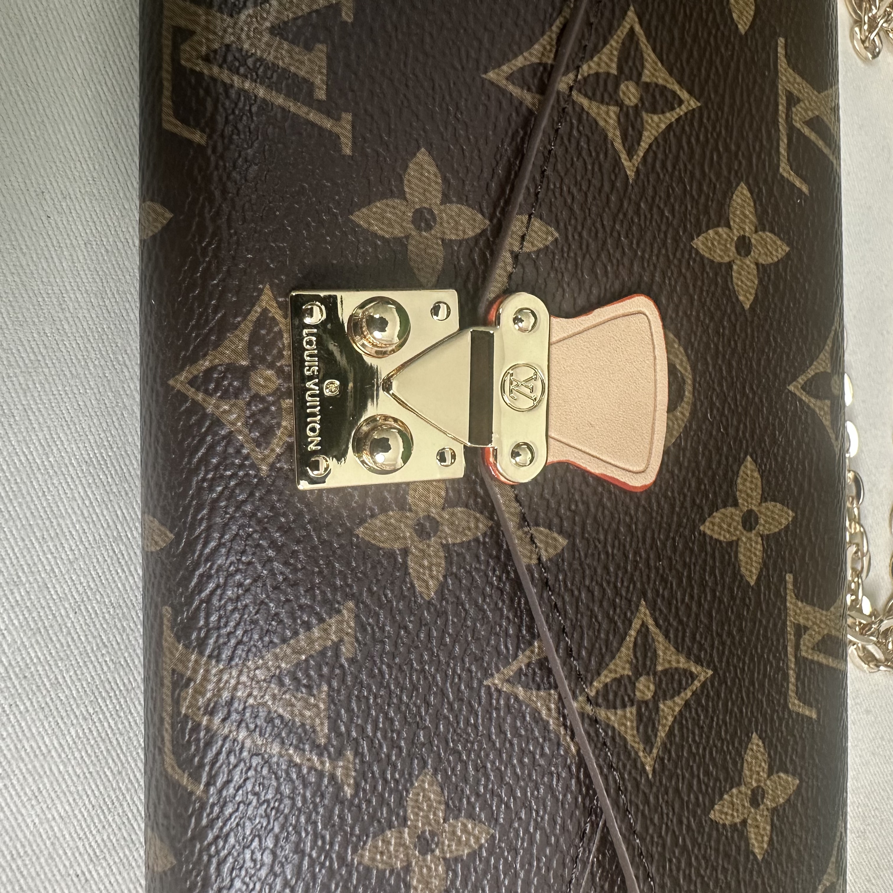 ルイヴィトン ポシェットフェリシー モノグラム ショルダーバッグ ルイヴィトン モノグラムキャンバス ブラウン レディース LOUIS VUITTON 2way チェーンショルダー