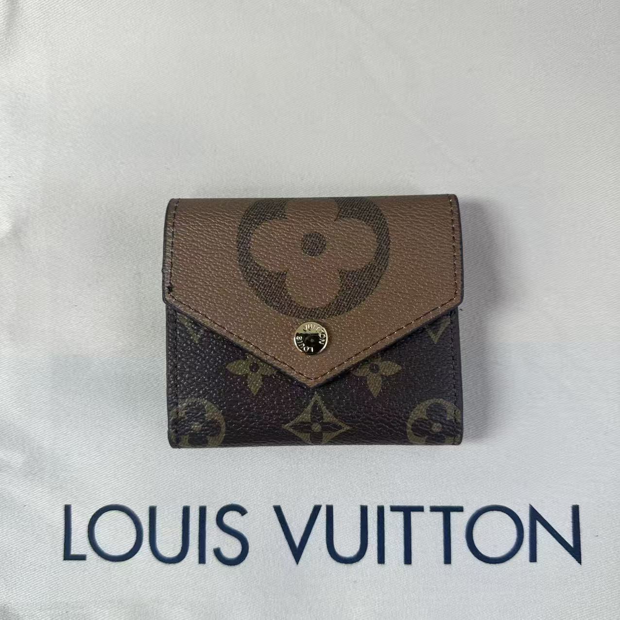 ルイヴィトン LOUIS VUITTON 三つ折り財布 財布 モノグラム/モノグラム・リバース ポルトフォイユ・ゾエ M80725 ヴィトン