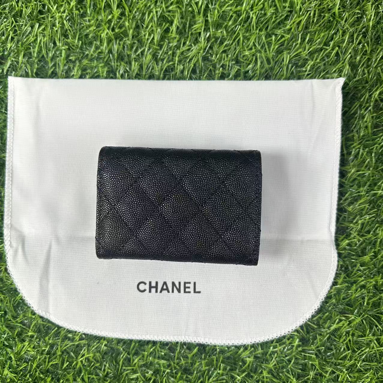 シャネル CHANEL クラシックスモールウォレット 三つ折り財布 財布 キャビアスキン AP0230 レディース 