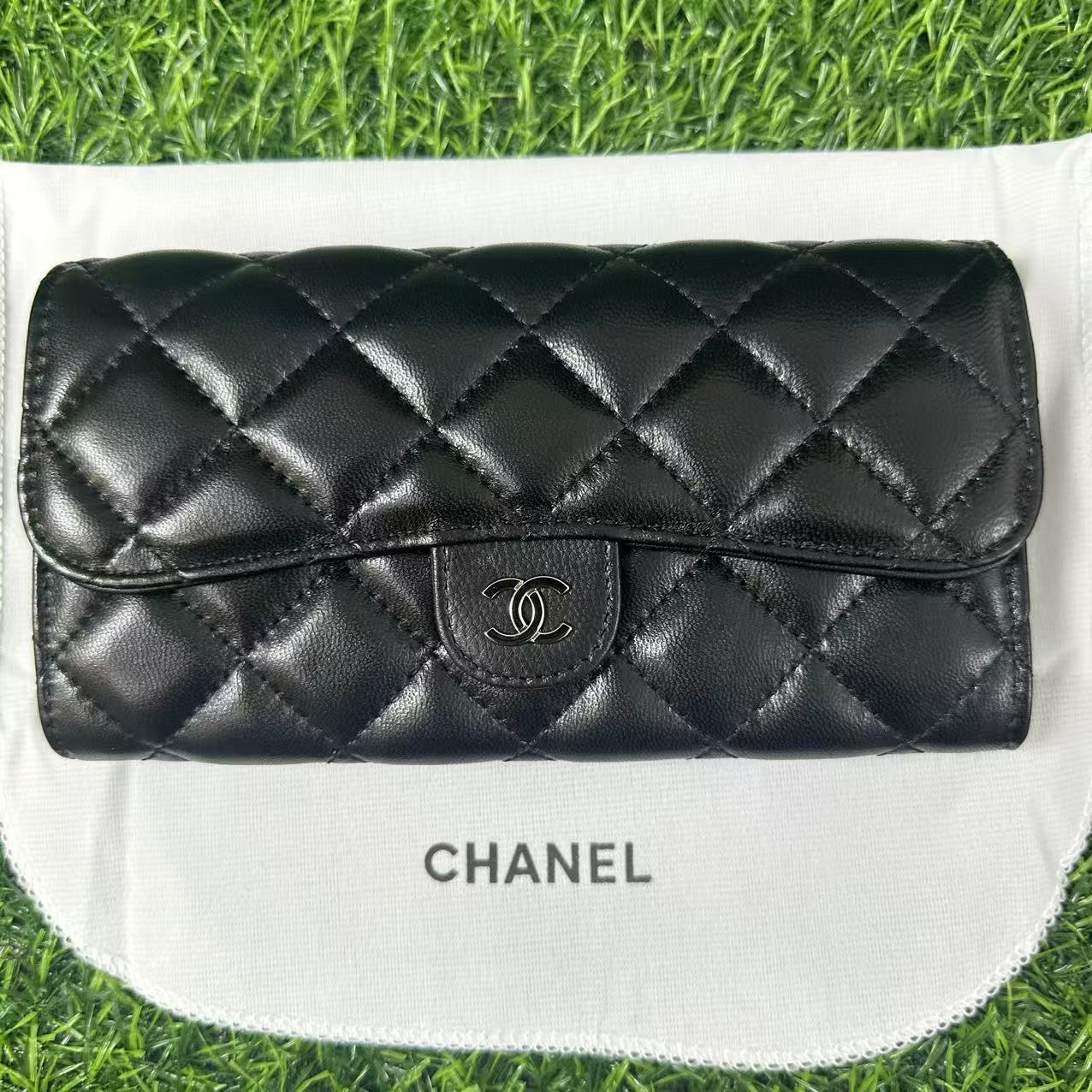 シャネル CHANEL クラシックロングフラップウォレット 長財布 ブラック レディース