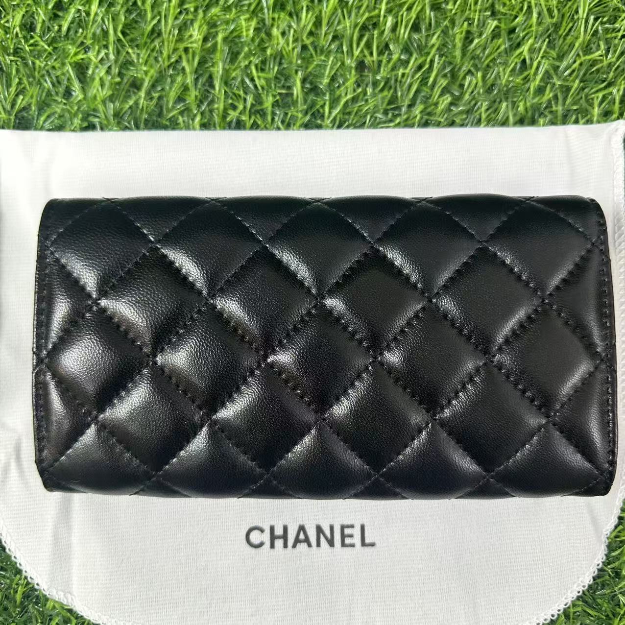 シャネル CHANEL クラシックロングフラップウォレット 長財布 ブラック レディース