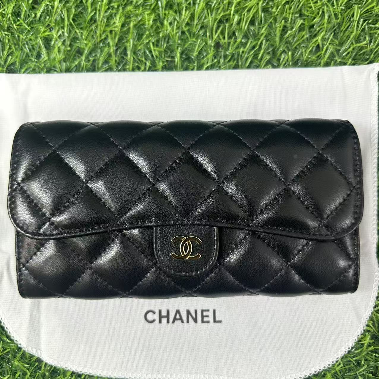 シャネル CHANEL クラシックロングフラップウォレット 長財布 ブラック レディース