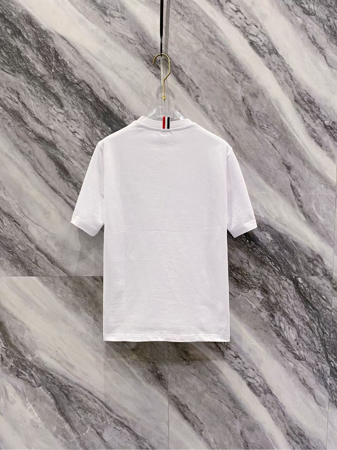 톰브라운 Thom Browne 24SS 클래식 트리컬러 라인 반팔 티셔츠 남녀공용