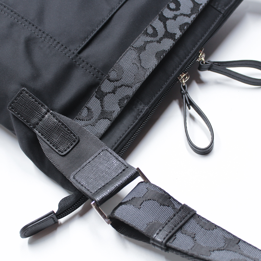 Marimekko (マリメッコ) Essential Bucket Solid ショルダーバッグ ポシェット レディー