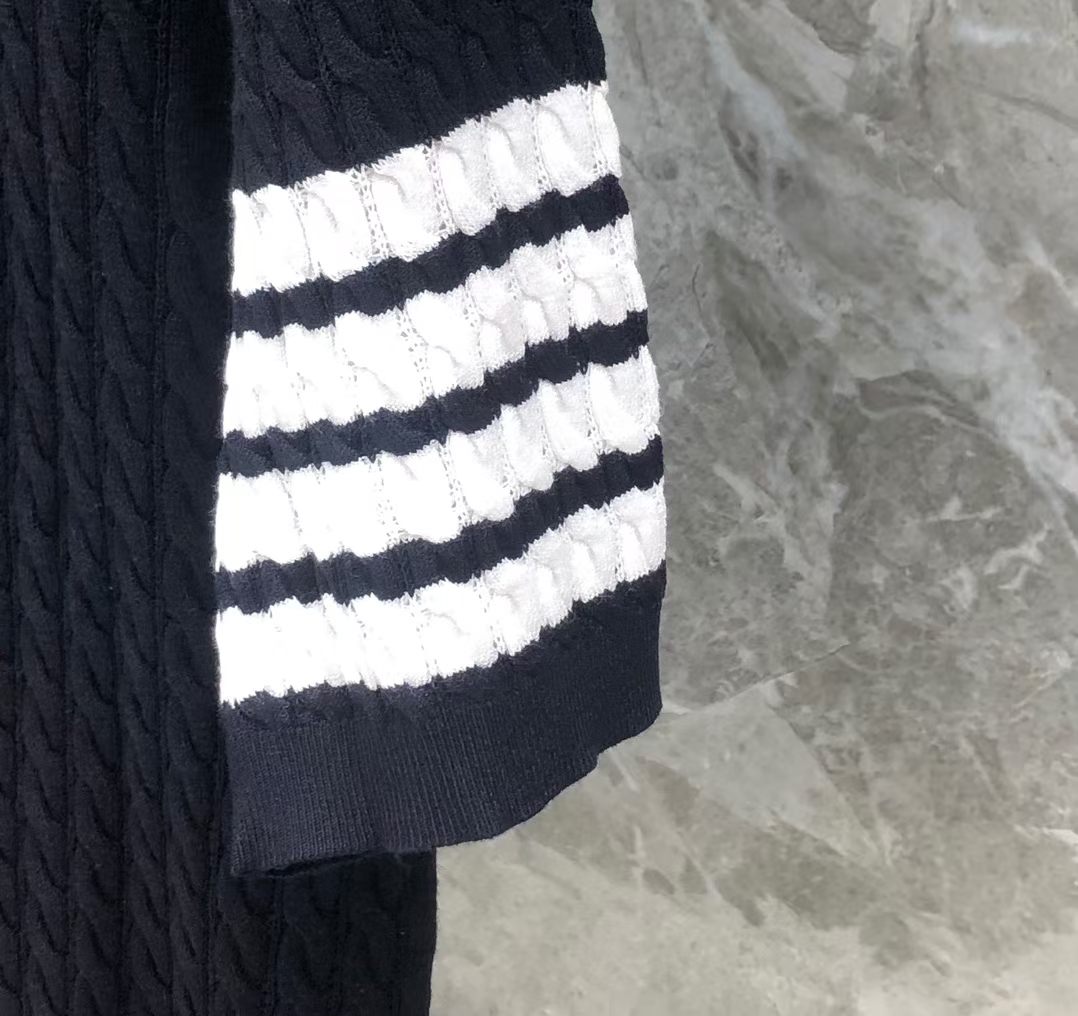 톰브라운 Thom Browne 케이블 니트 4바 스트라이프 반팔 폴로셔츠 남녀공용
