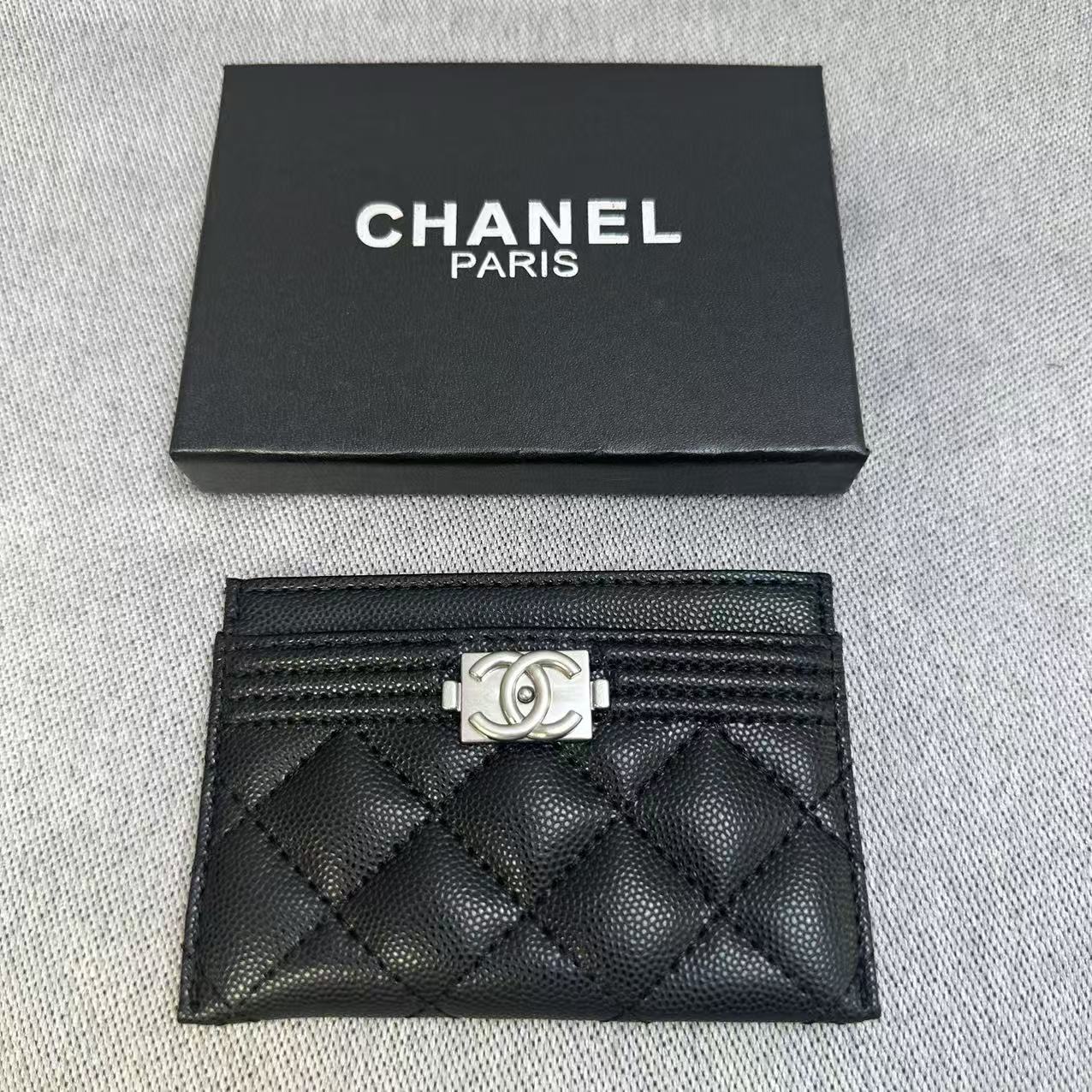 シャネル CHANEL ボーイ カードケース タイムレス クラシックライン 名刺入れ 定期入れ グレインカーフレザー