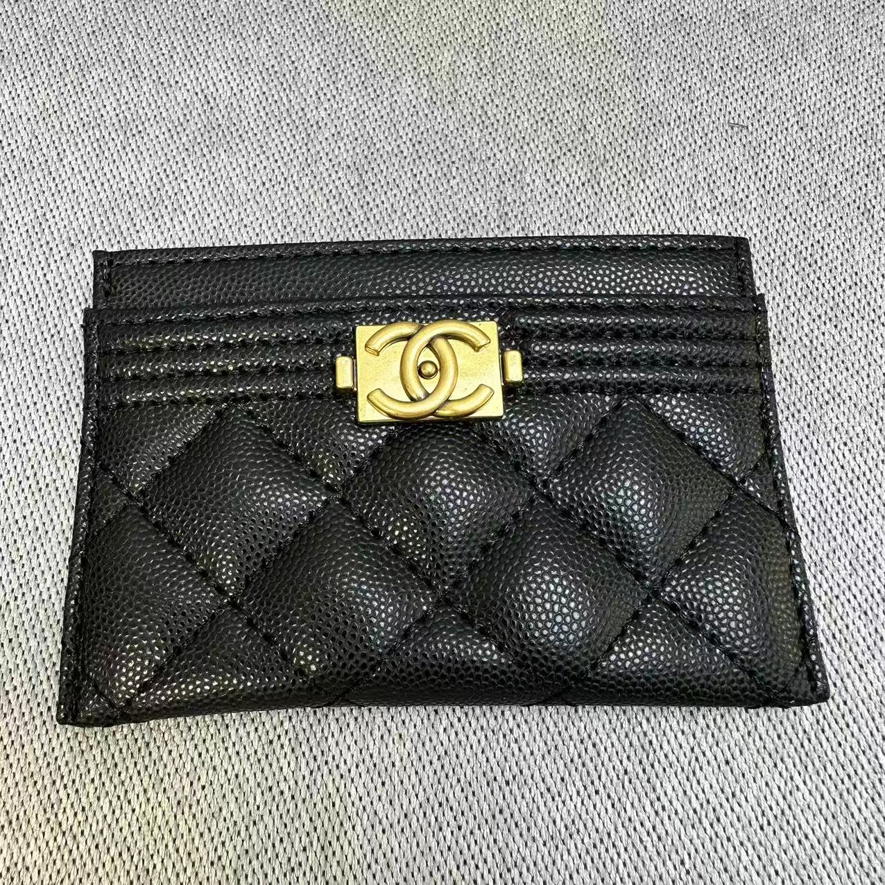シャネル CHANEL ボーイ カードケース タイムレス クラシックライン 名刺入れ 定期入れ グレインカーフレザー
