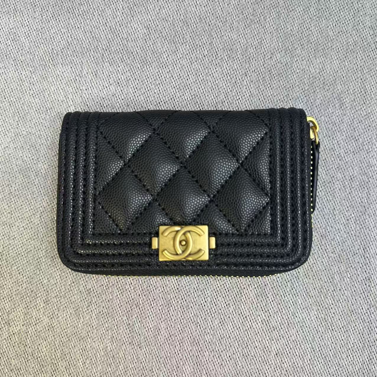 CHANEL シャネル キャビアスキン コインパース コインケース 小銭入れ 折りたたみ財布