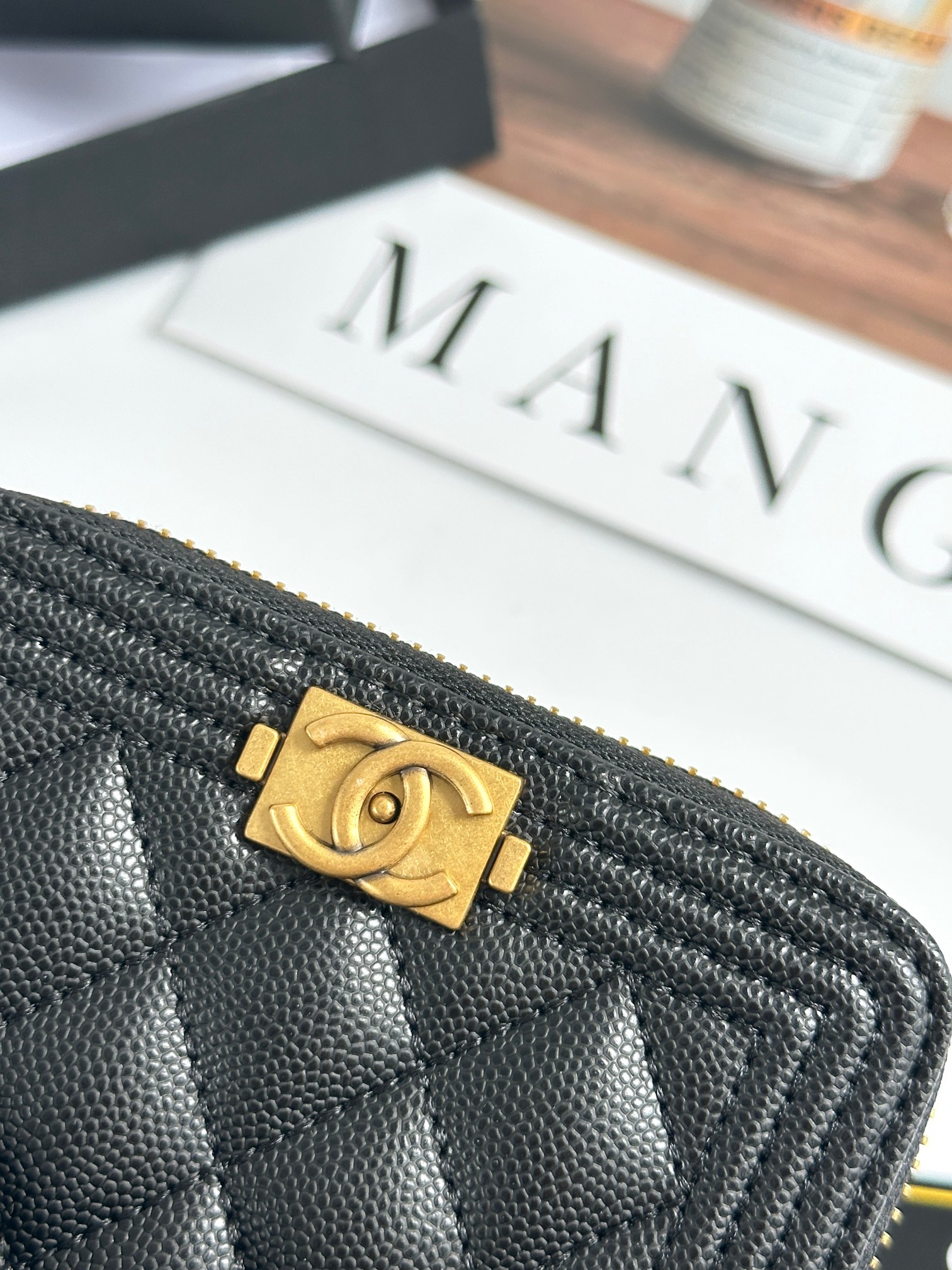 CHANEL BOY シャネル ボーイ コインケース キャビア ブラック ゴールド金具 ココマーク マトラッセ コンパクトウォレット カードケース 財布