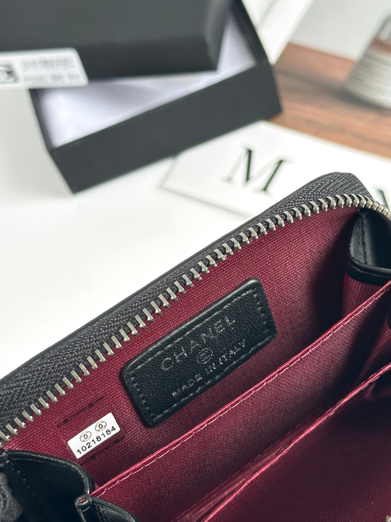 CHANEL BOY シャネル ボーイ コインケース キャビア ブラック ゴールド金具 ココマーク マトラッセ コンパクトウォレット カードケース 財布