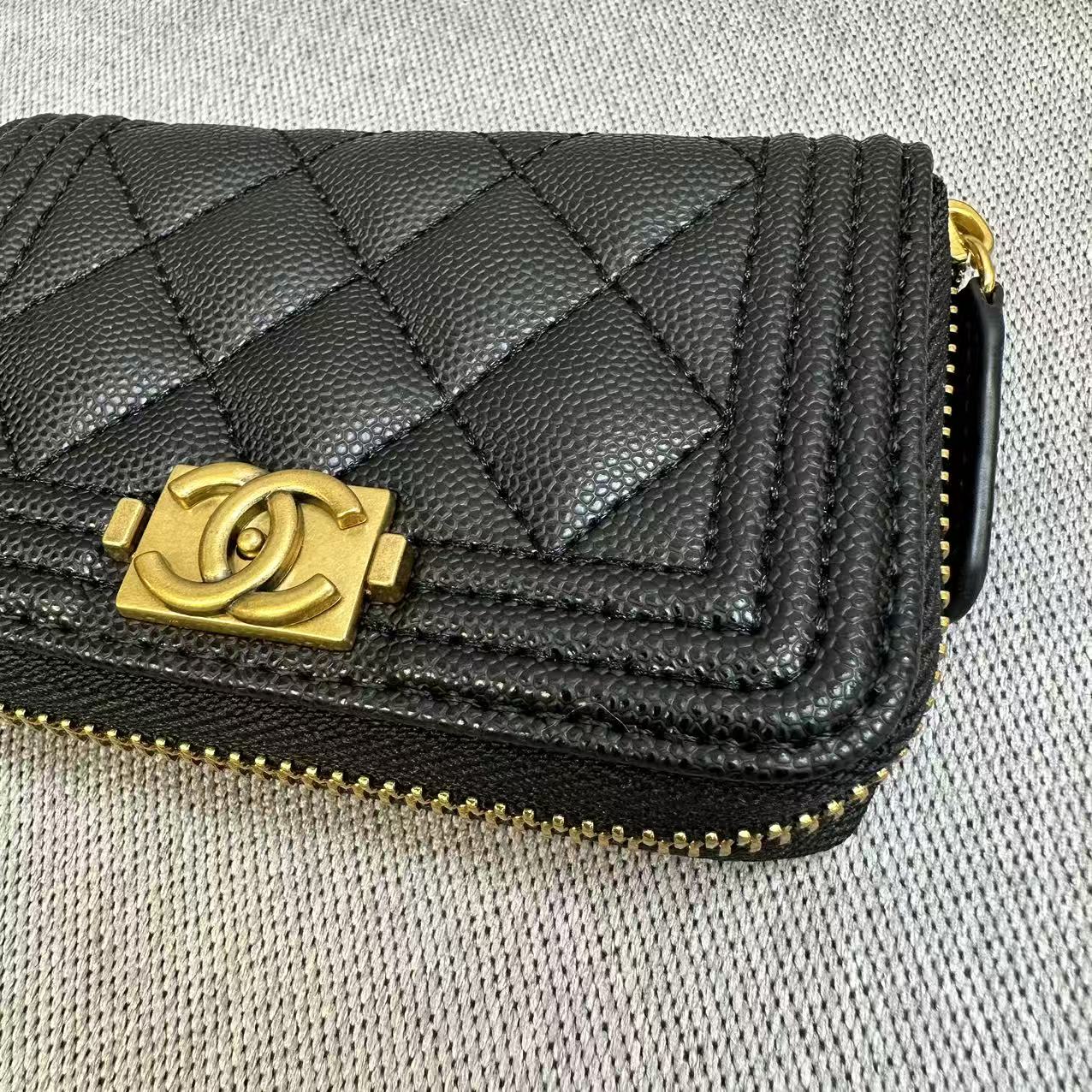 CHANEL シャネル キャビアスキン コインパース コインケース 小銭入れ 折りたたみ財布