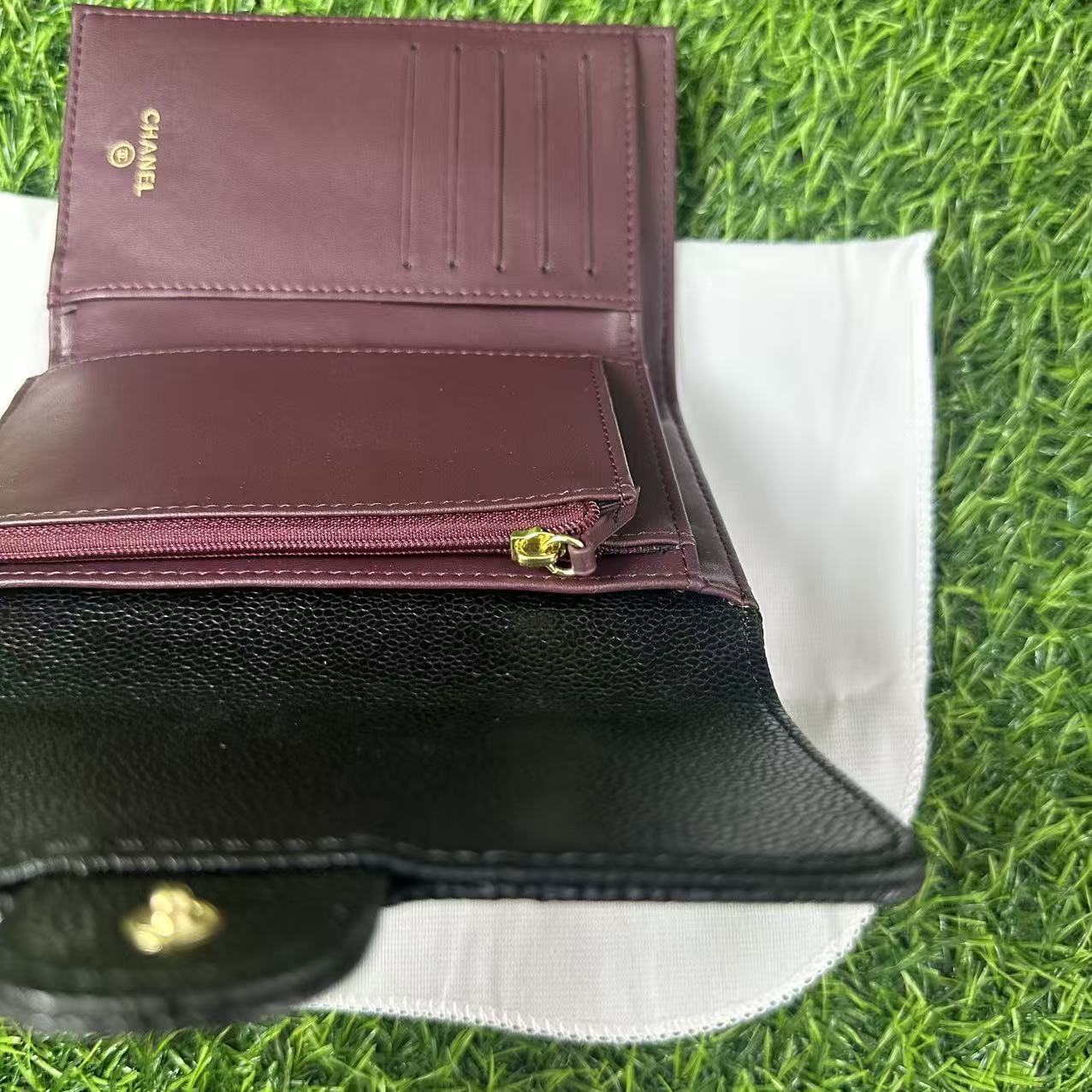 CHANEL シャネル 3つ折り財布 クラシックミディアムフラップウォレット 財布