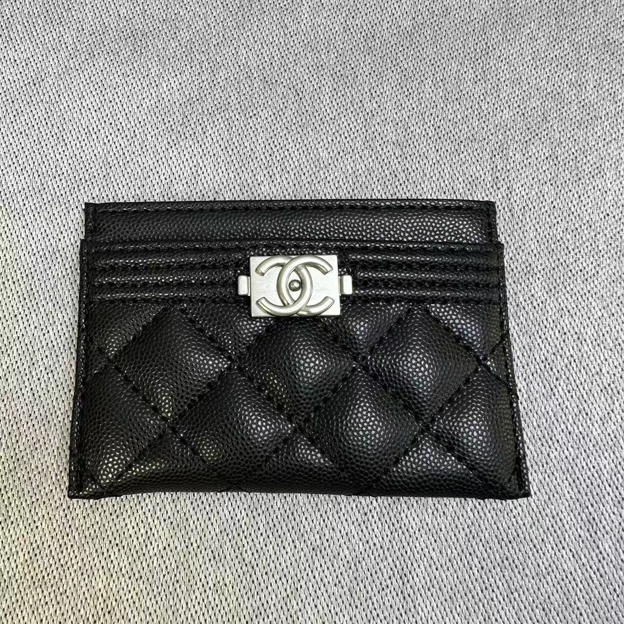 シャネル CHANEL ボーイ カードケース タイムレス クラシックライン 名刺入れ 定期入れ グレインカーフレザー