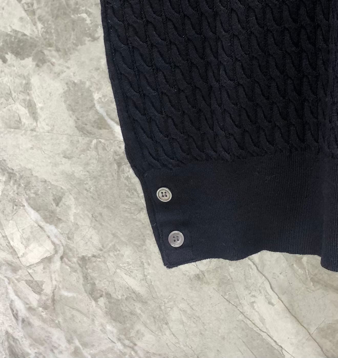 톰브라운 Thom Browne 케이블 니트 4바 스트라이프 반팔 폴로셔츠 남녀공용