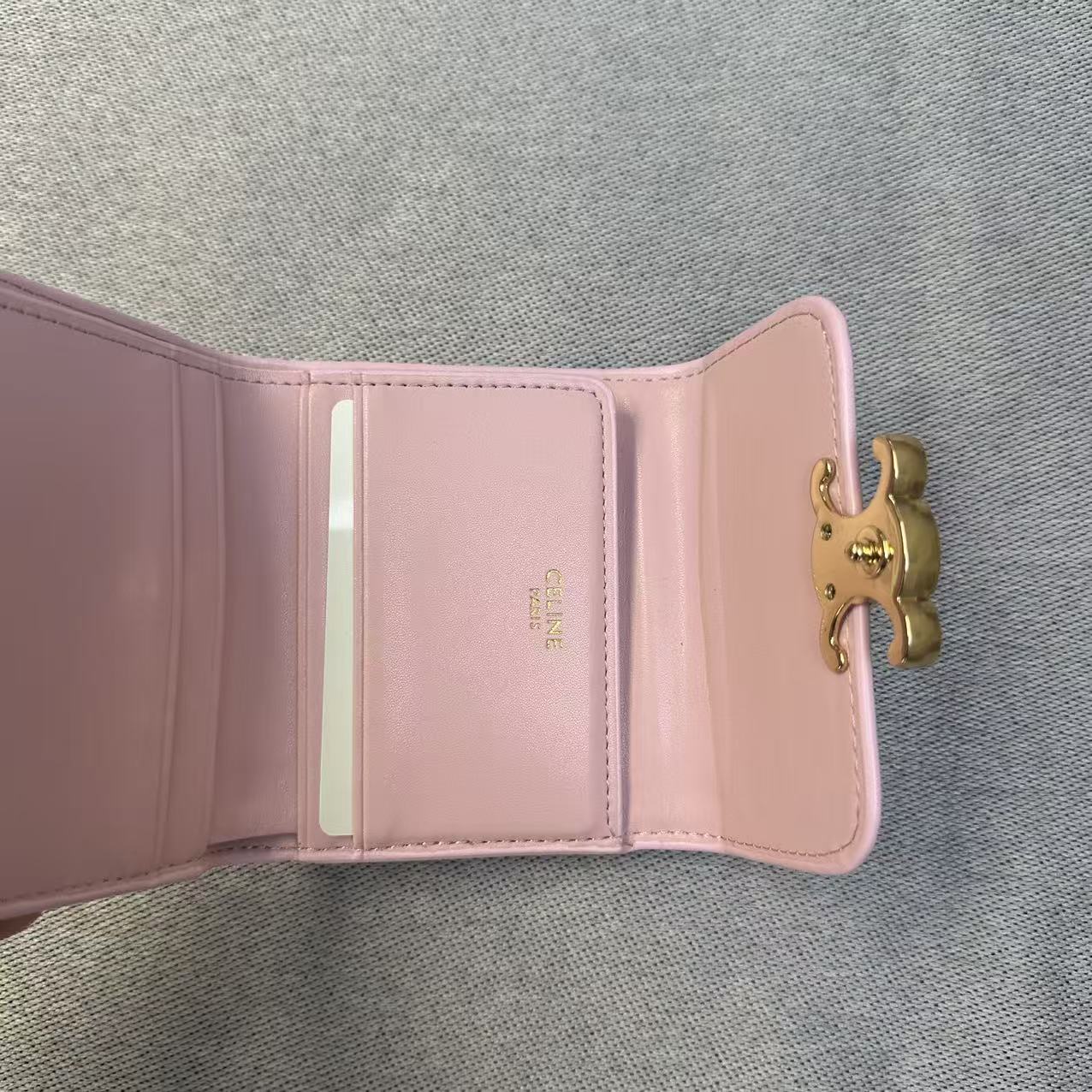 CELINE セリーヌ レディース財布 二つ折り財布 小物入れ 軽量