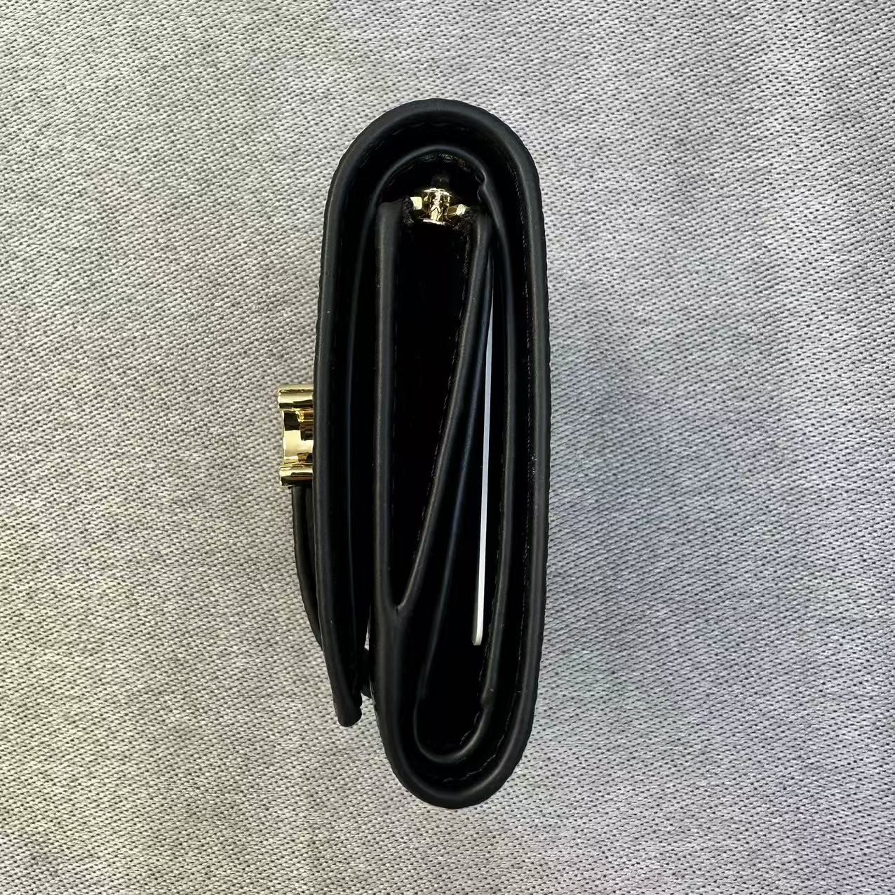 CELINE セリーヌ レディース財布 三つ折り財布 小物入れ 軽量