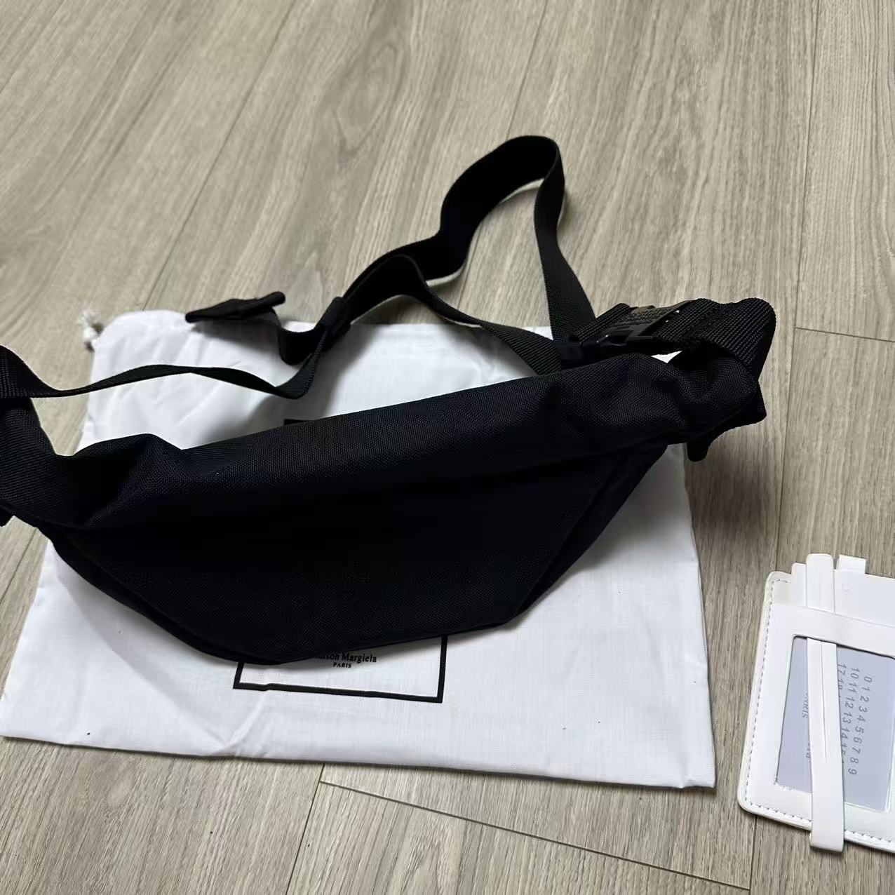 MM6 メゾンマルジェラ 4ステッチウエストバッグ