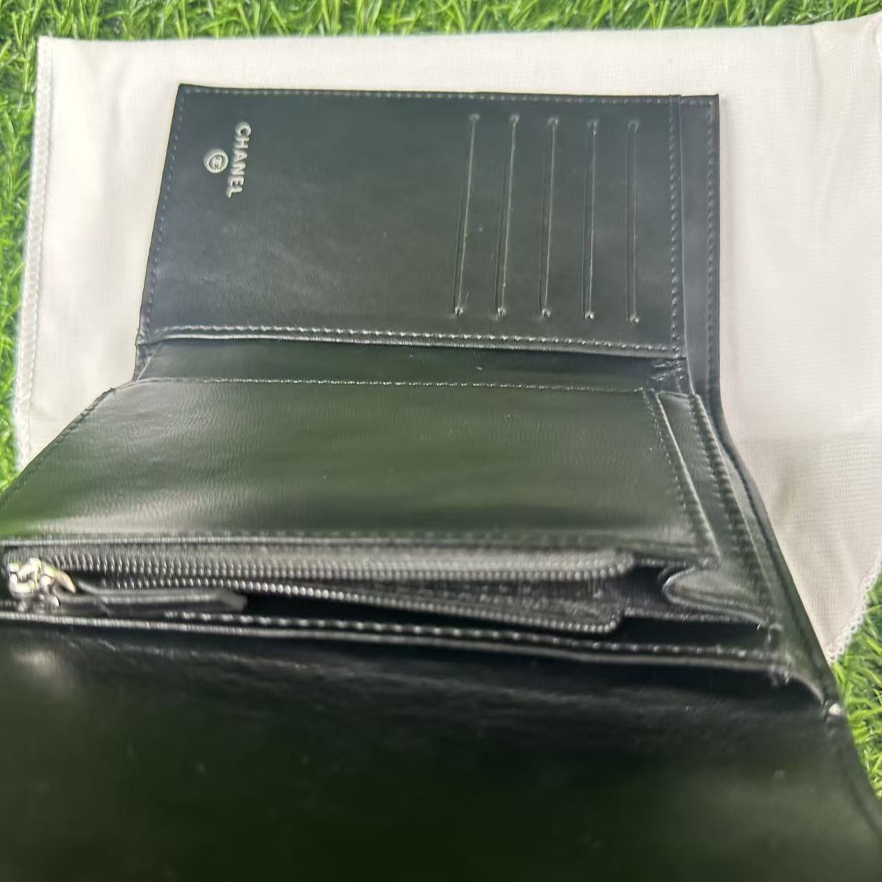 CHANEL シャネル 3つ折り財布 クラシックミディアムフラップウォレット 財布