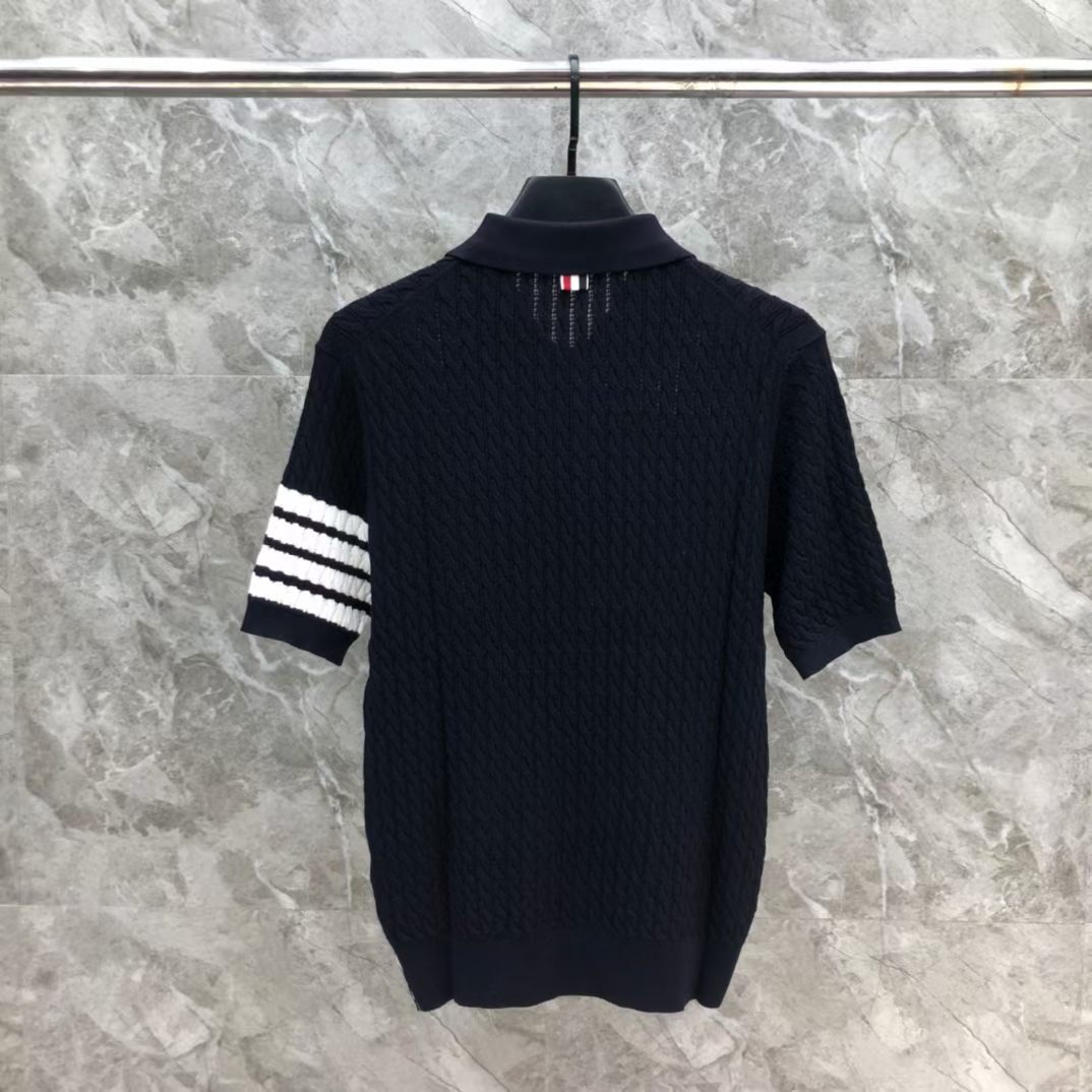 톰브라운 Thom Browne 케이블 니트 4바 스트라이프 반팔 폴로셔츠 남녀공용