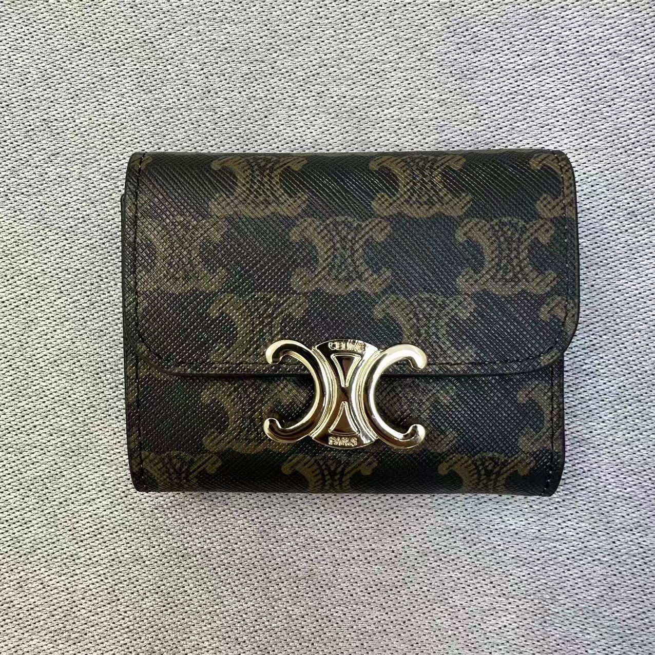 CELINE セリーヌ 折り財布 スモール トリフォールドウォレット レザー ミニ財布 小銭入れあり