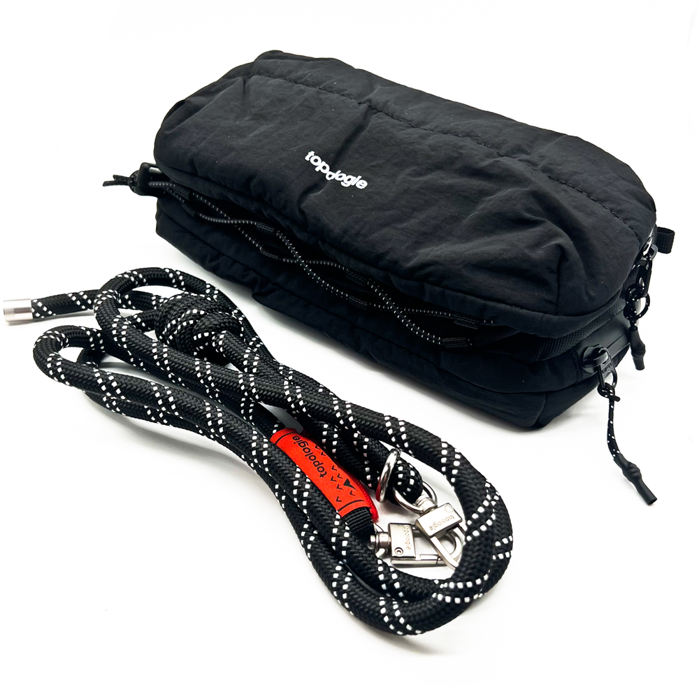 Topologie Bottle Sacoche トポロジー ボトルサコッシュ ストラップ付き ショルダーバッグ ブラック グリーン シルバー パープル レッド オフホワイト