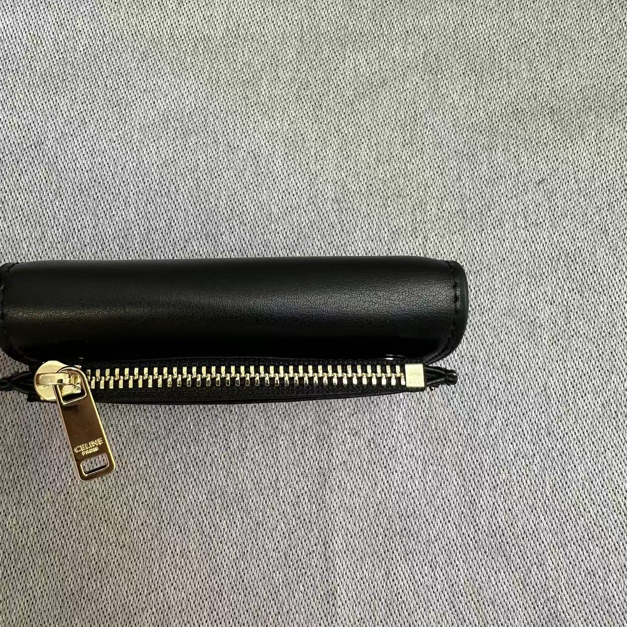 CELINE セリーヌ 折り財布 スモール トリフォールドウォレット レザー ミニ財布 小銭入れあり