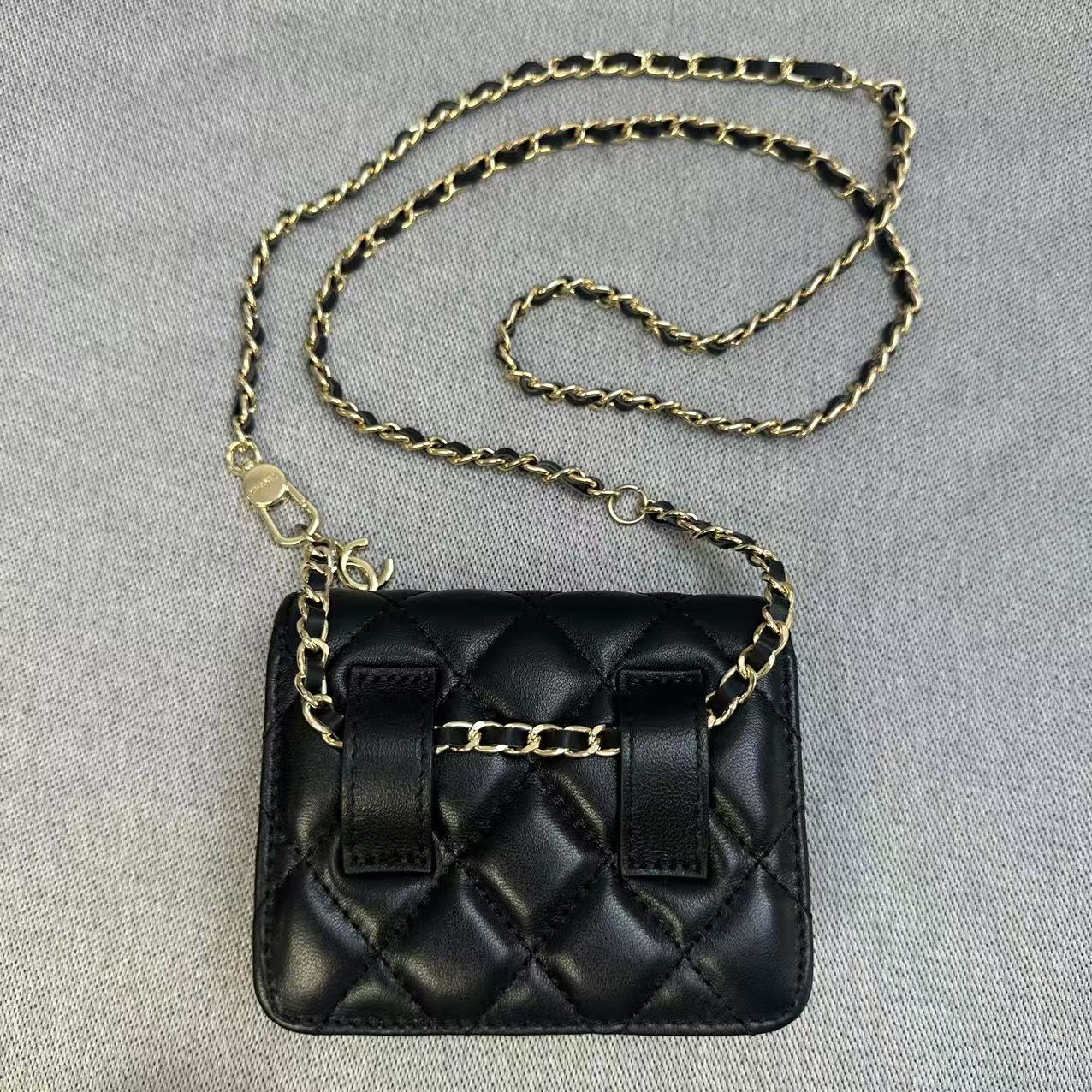 CHANEL シャネル マトラッセ チェーンウォレット ポシェット ココマーク ショルダーバッグ