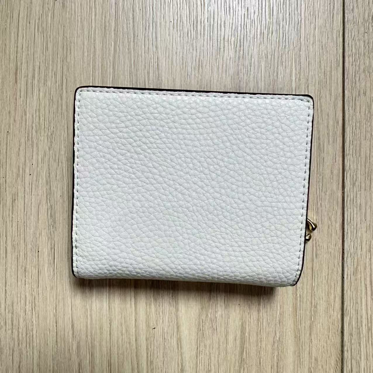 COACH [コーチ] 財布(二つ折り財布 ペブルド レザー C チャーム