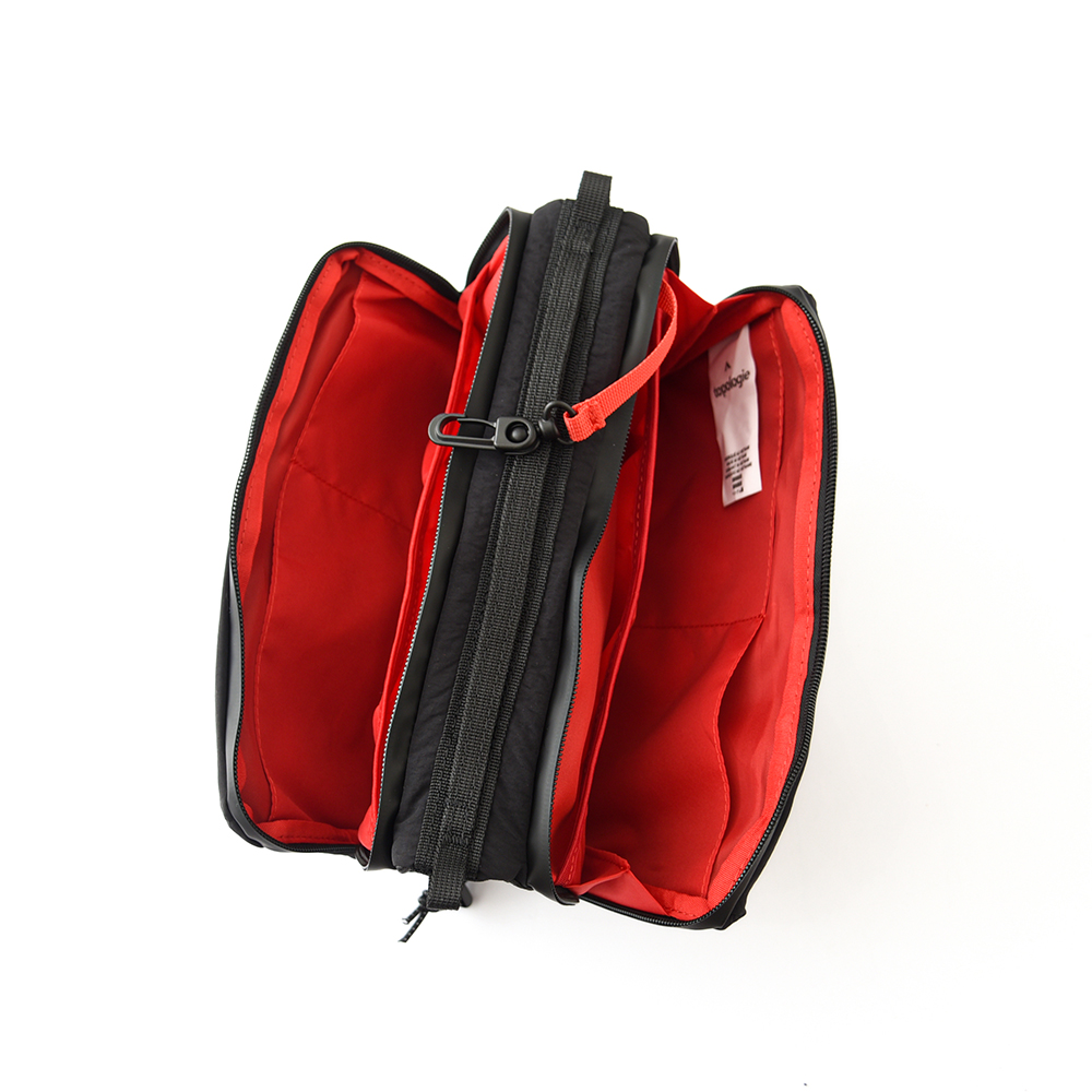 トポロジー Topologie Bottle Sacoche ボトルサコッシュ トポロジー ショルダーバッグ 大容量 ストラップ付き ブラック シルバー グリーン