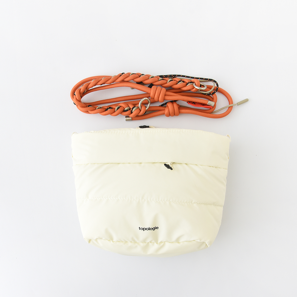 Topologie トポロジー Besace べサス ショルダーバッグ ボディバッグ ストラップ付き スタイリッシュ  レディース メンズ ブラック オフホワイト モスグリーン