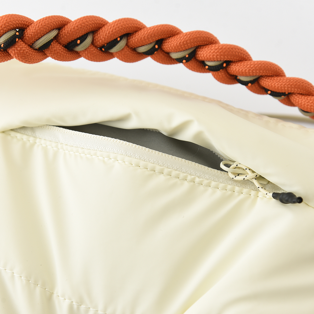 Topologie トポロジー Besace べサス ショルダーバッグ ボディバッグ ストラップ付き スタイリッシュ  レディース メンズ ブラック オフホワイト モスグリーン